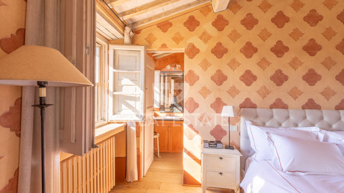 Image No.49-4 Bed Country House for sale