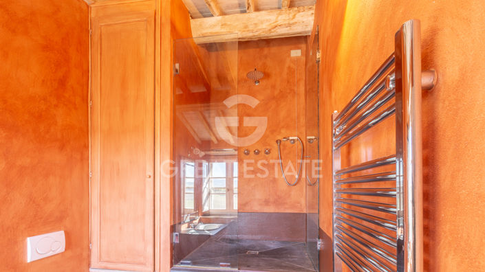 Image No.51-4 Bed Country House for sale