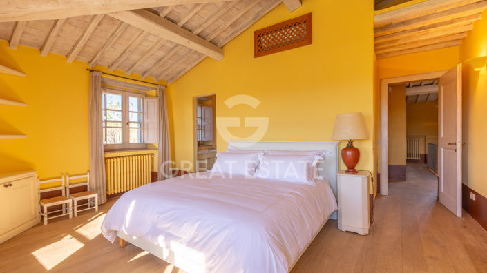 Image No.52-4 Bed Country House for sale