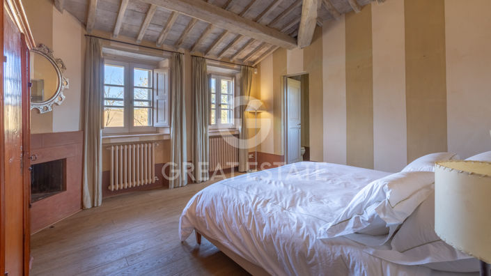 Image No.57-4 Bed Country House for sale