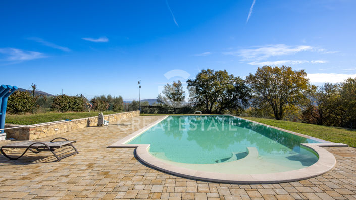 Image No.13-4 Bed Country House for sale