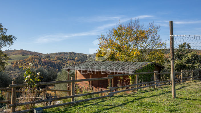 Image No.18-4 Bed Country House for sale