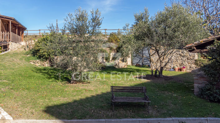 Image No.19-4 Bed Country House for sale