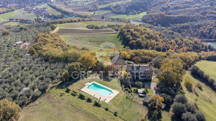 Image No.27-4 Bed Country House for sale