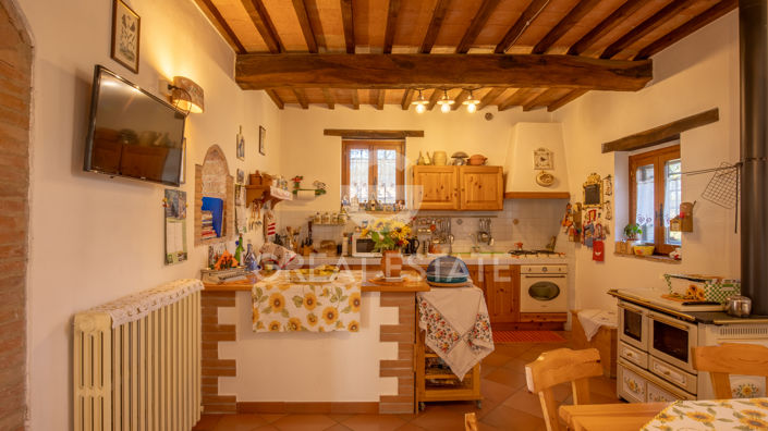 Image No.35-4 Bed Country House for sale