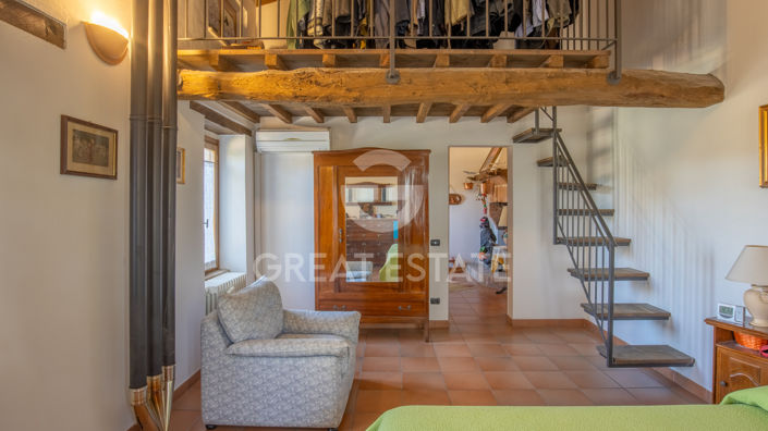 Image No.38-4 Bed Country House for sale