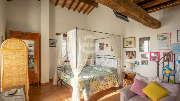 Image No.39-4 Bed Country House for sale