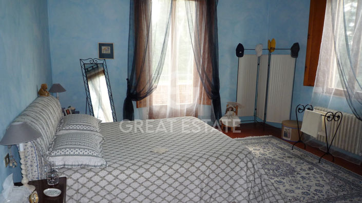 Image No.22-10 Bed Country House for sale