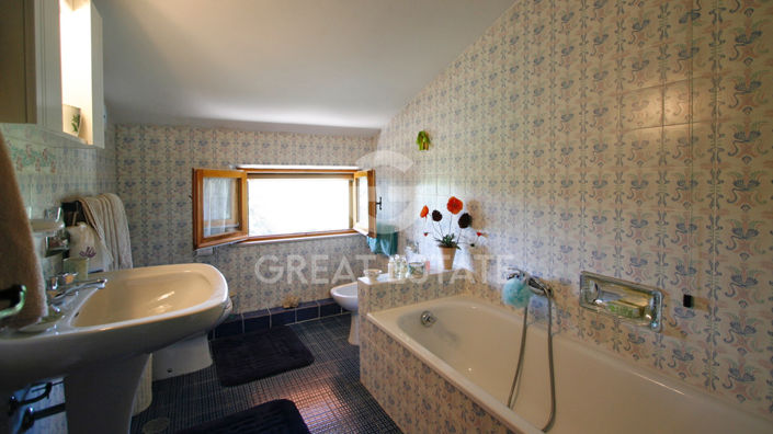 Image No.32-10 Bed Country House for sale