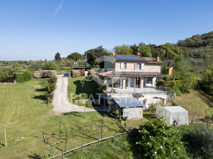 Image No.30-3 Bed Country House for sale