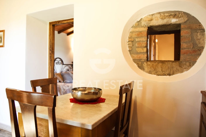 Image No.2-6 Bed Country House for sale