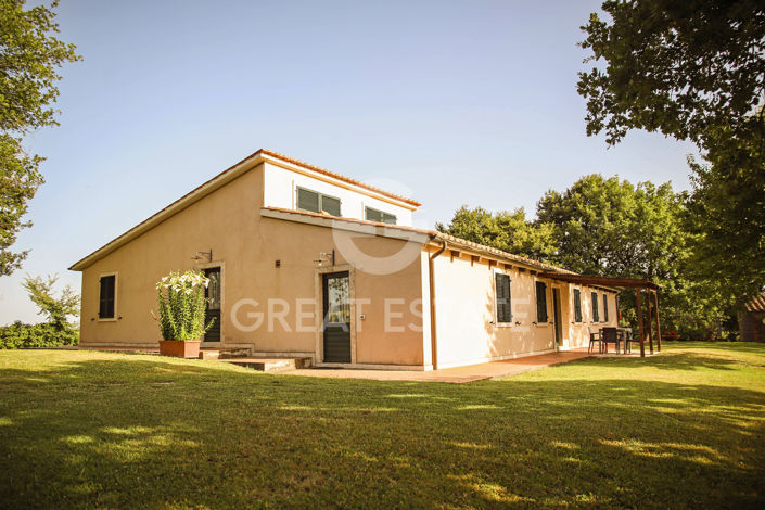 Image No.3-6 Bed Country House for sale