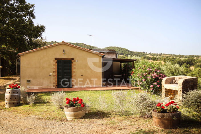 Image No.4-6 Bed Country House for sale