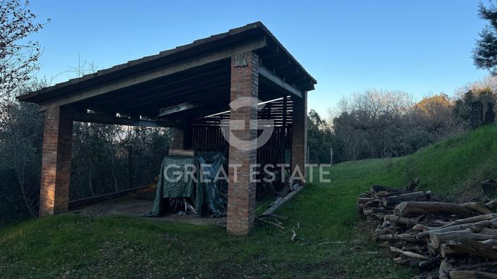 Image No.18-3 Bed Country House for sale