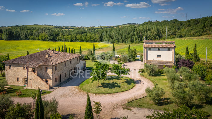 Image No.5-5 Bed Country House for sale