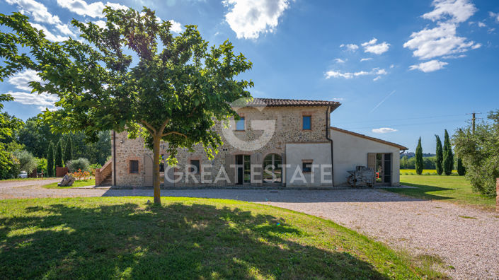 Image No.22-5 Bed Country House for sale