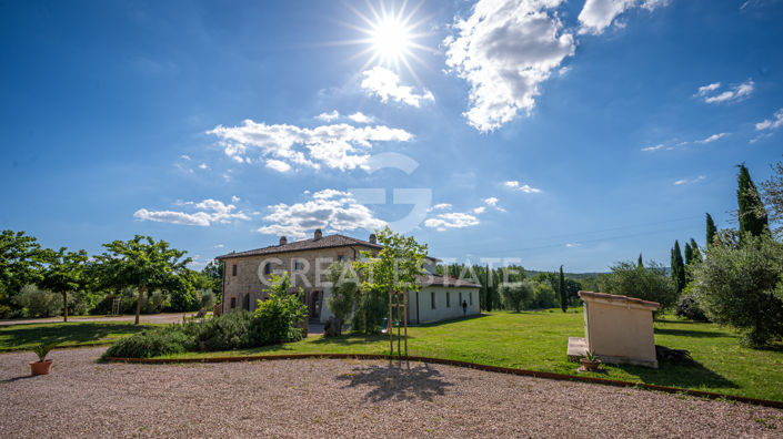 Image No.27-5 Bed Country House for sale