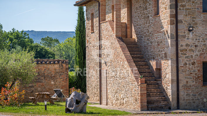 Image No.34-5 Bed Country House for sale