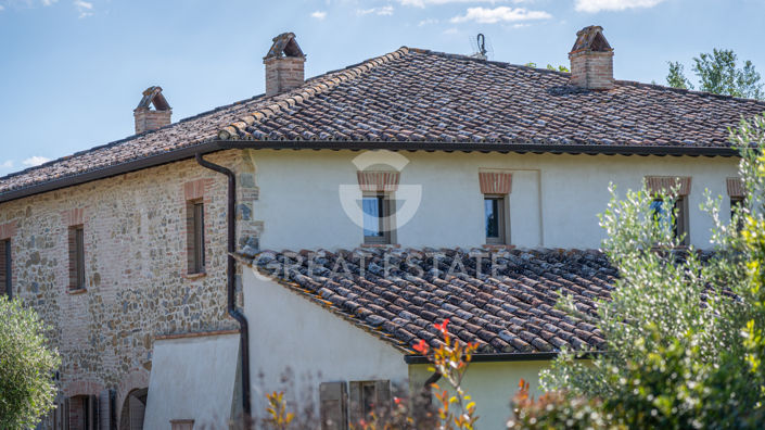 Image No.42-5 Bed Country House for sale