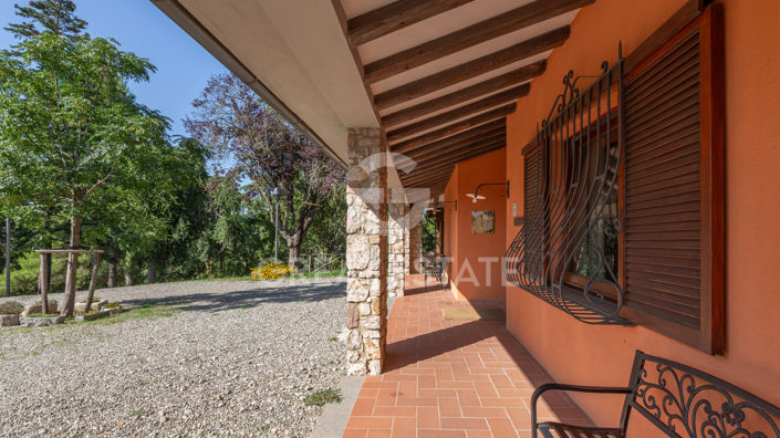 Image No.25-9 Bed Villa for sale