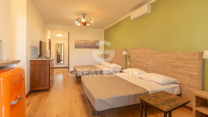 Image No.46-9 Bed Villa for sale