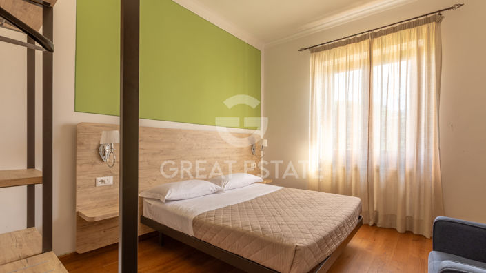 Image No.57-9 Bed Villa for sale