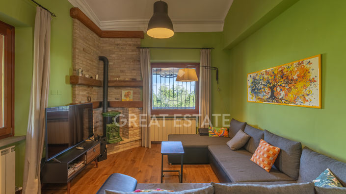 Image No.7-9 Bed Villa for sale