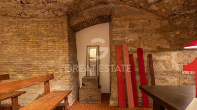 vendesi-loft-open-space-in-umbria-terni-orvie