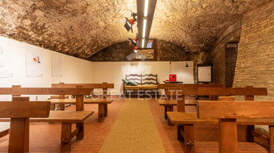 vendesi-loft-open-space-in-umbria-terni-orvie