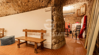 vendesi-loft-open-space-in-umbria-terni-orvie