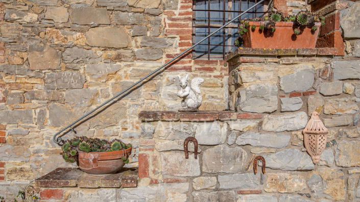 Image No.19-8 Bed Country House for sale