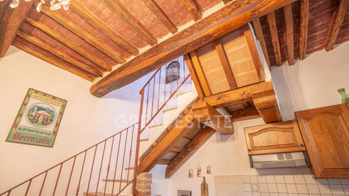 Image No.34-8 Bed Country House for sale