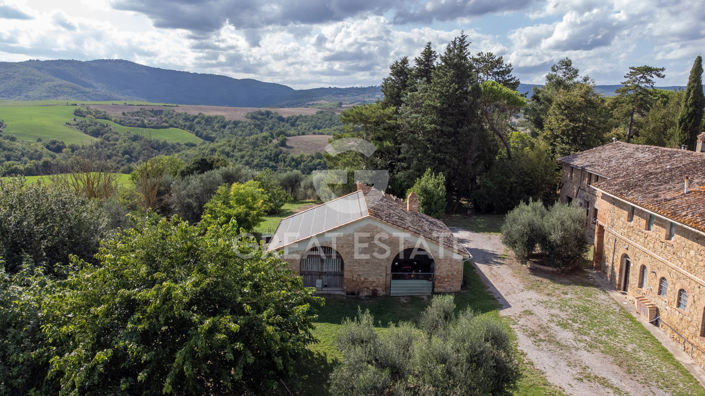 Image No.11-Maison de campagne de 15 chambres à vendre à Marsciano