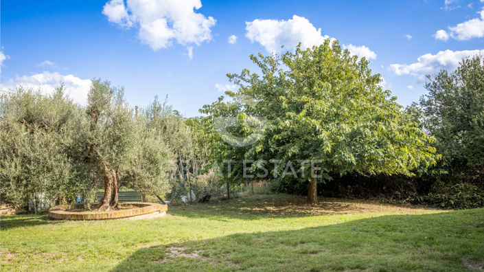 Image No.14-15 Bed Country House for sale