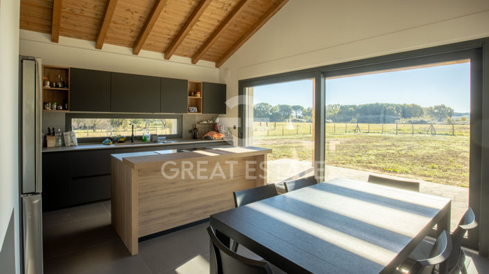 Image No.15-4 Bed Villa for sale