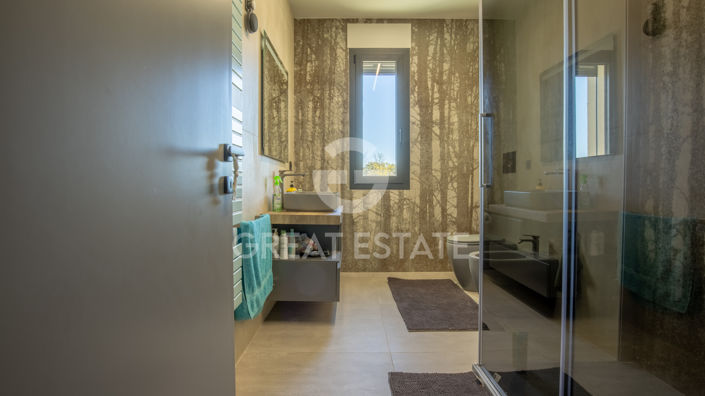 Image No.26-4 Bed Villa for sale