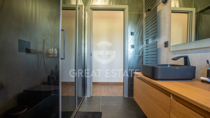 Image No.28-4 Bed Villa for sale