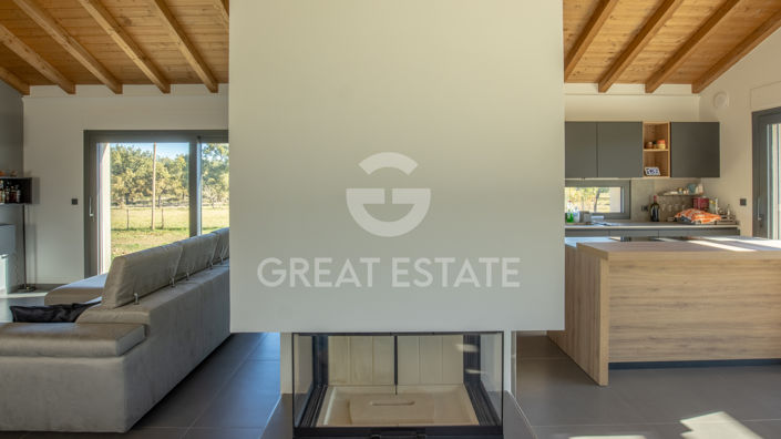 Image No.6-4 Bed Villa for sale