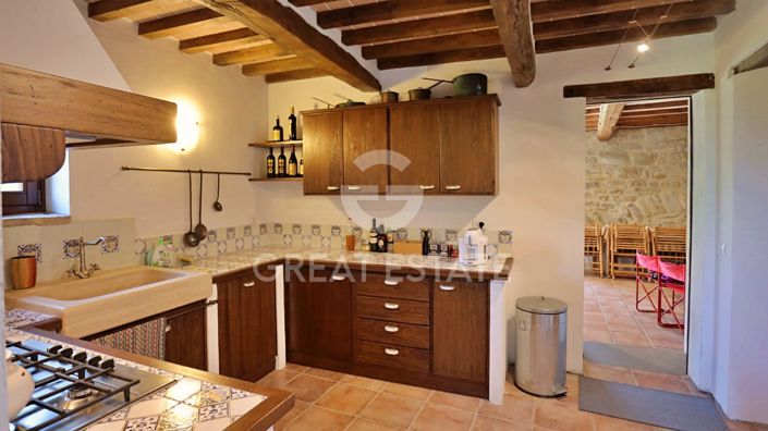 Image No.2-11 Bed Country House for sale