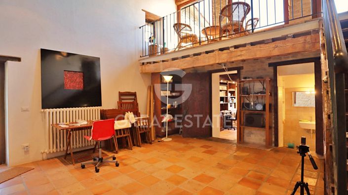 Image No.20-11 Bed Country House for sale