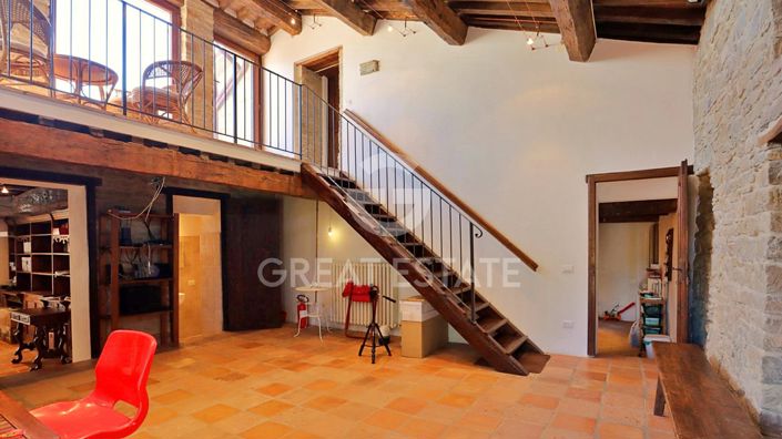 Image No.21-11 Bed Country House for sale