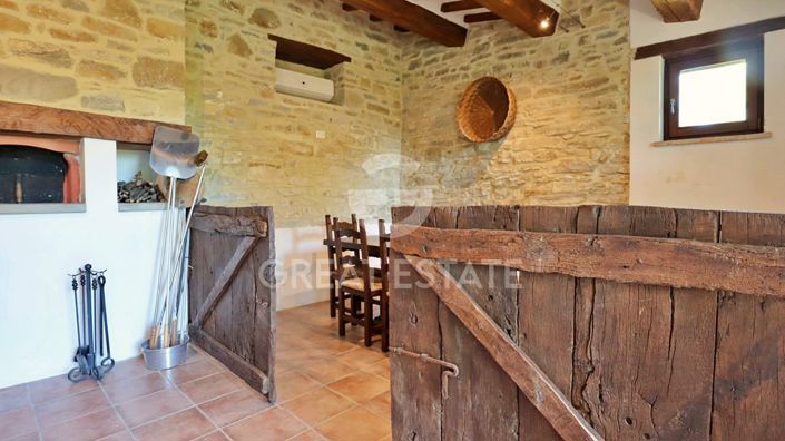 Image No.23-11 Bed Country House for sale