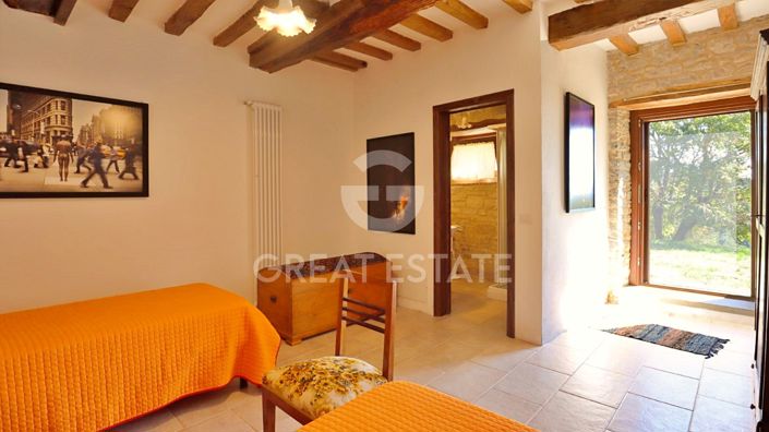 Image No.26-11 Bed Country House for sale