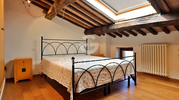 Image No.34-11 Bed Country House for sale