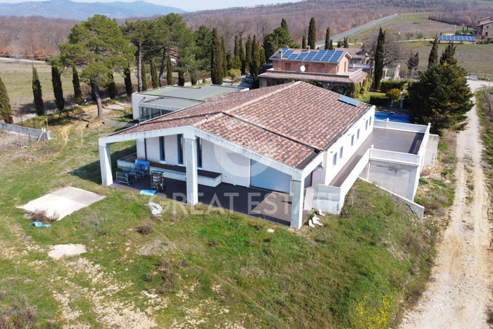 Image No.16-7 Bed Country House for sale