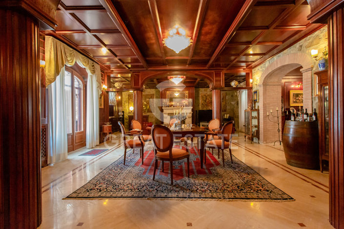 Image No.3-7 Bed Country House for sale