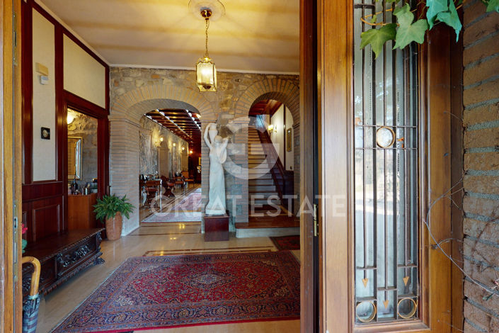 Image No.34-7 Bed Country House for sale