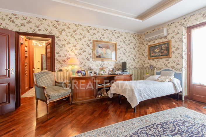 Image No.48-7 Bed Country House for sale