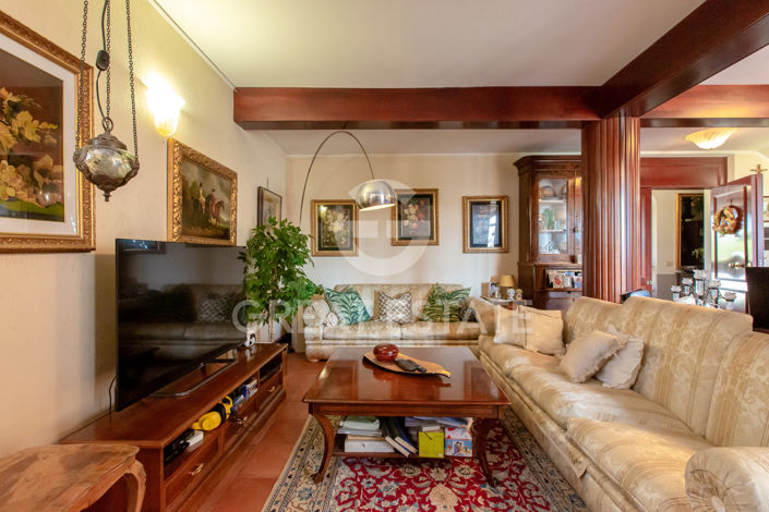 Image No.54-7 Bed Country House for sale