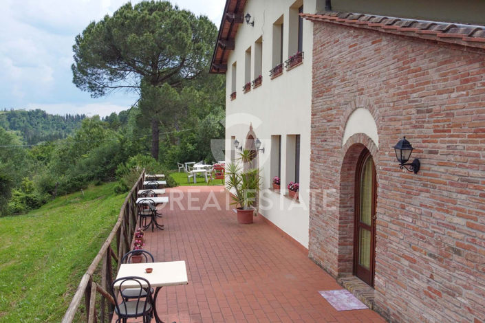 Image No.13-8 Bed Country House for sale